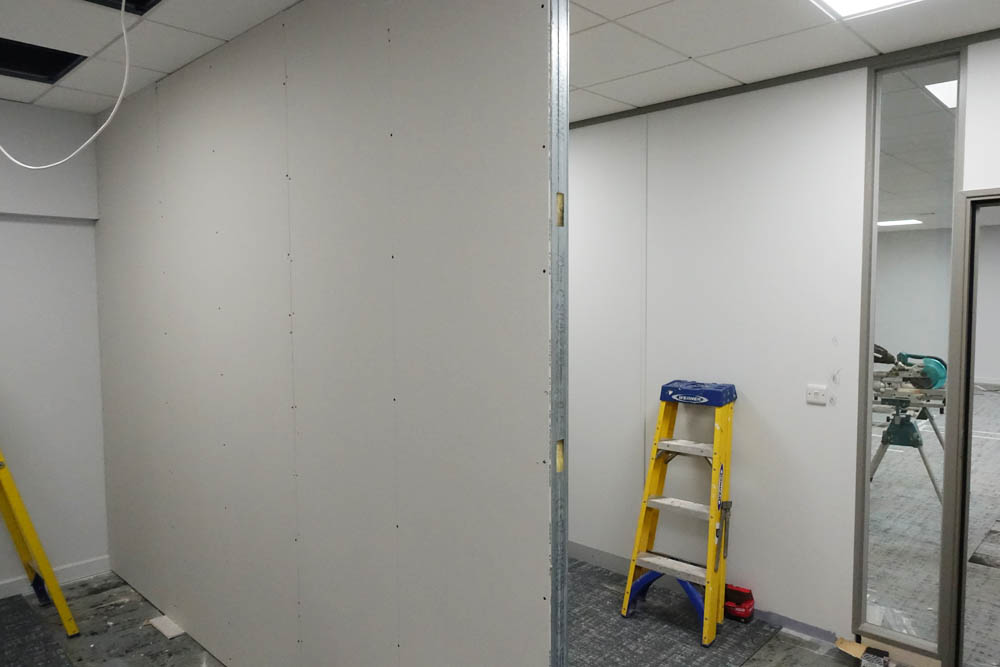 What a walls up! - The walls have shot up in the red light area