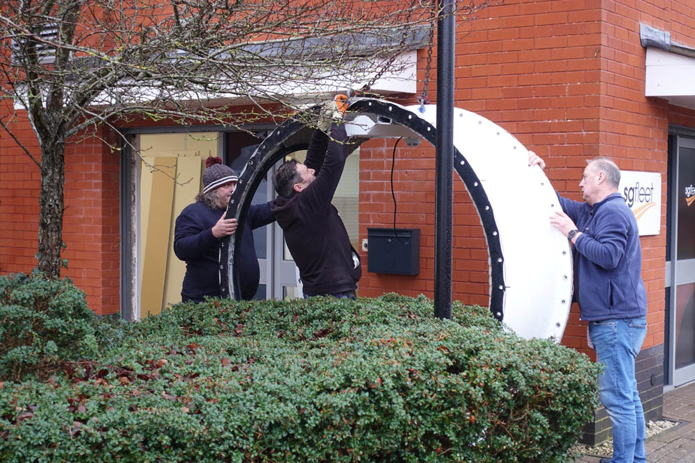 Rob, caught in the act of unshackling