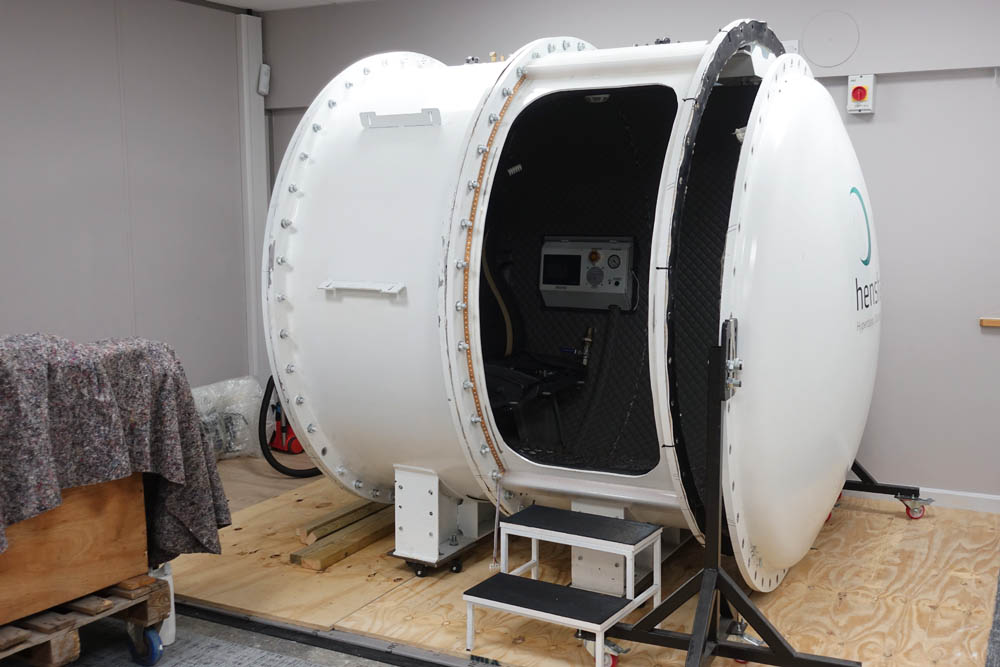 A part-assembled HBOT chamber