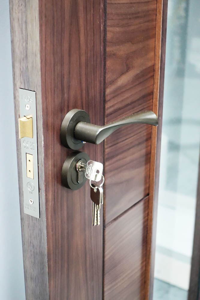 There's nothing quite like seeing dark bronze upon satin walnut
