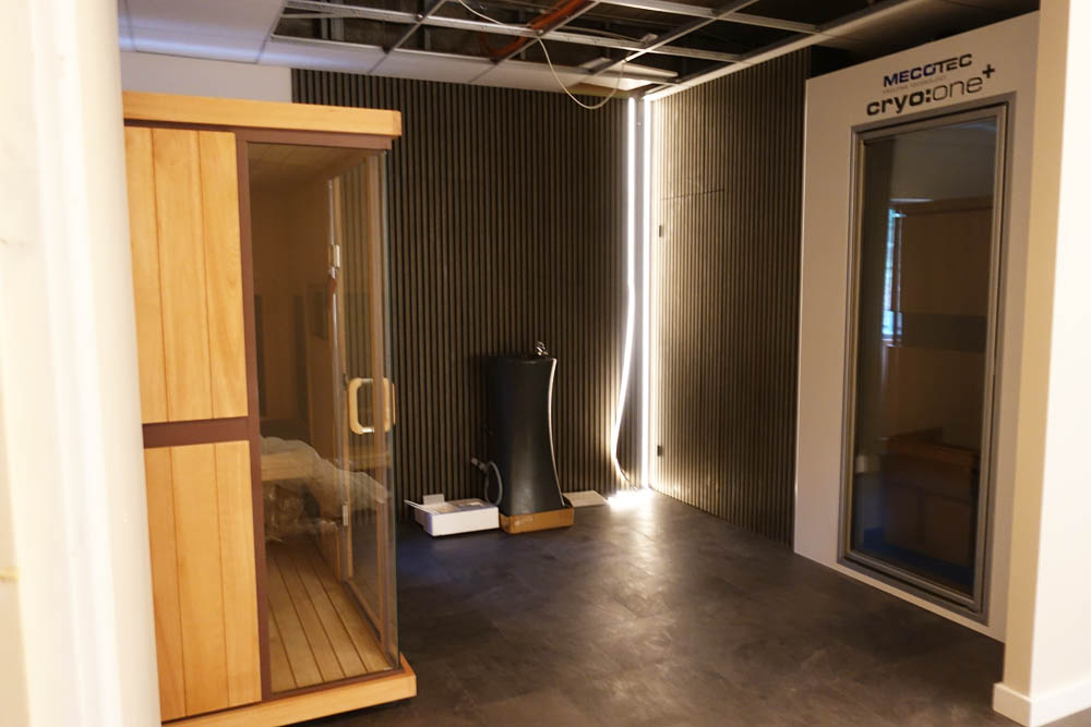 Just playing with the acoustic panelling lights